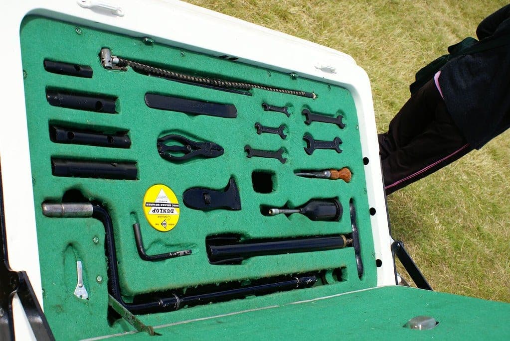 13-in-1 Car Emergency Kit